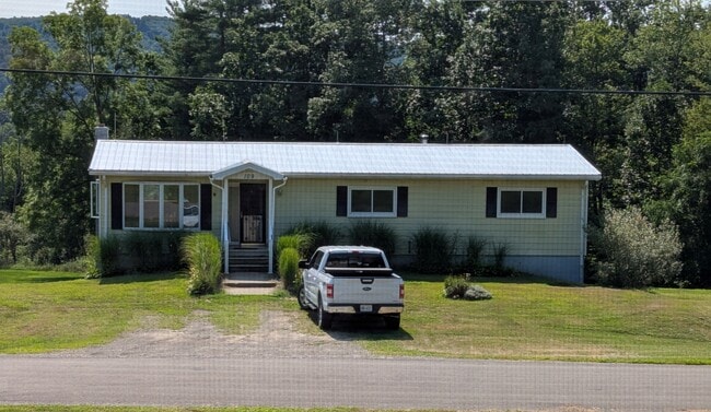 Building Photo - 109 Allyn Rd