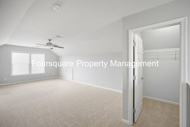 Building Photo - Inviting 3-Bed Single-Family Home with Bonus Room, Fenced Backyard & 2-Car Garage – Holly Springs