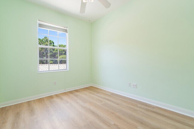 Building Photo - 4526 Illicium Dr