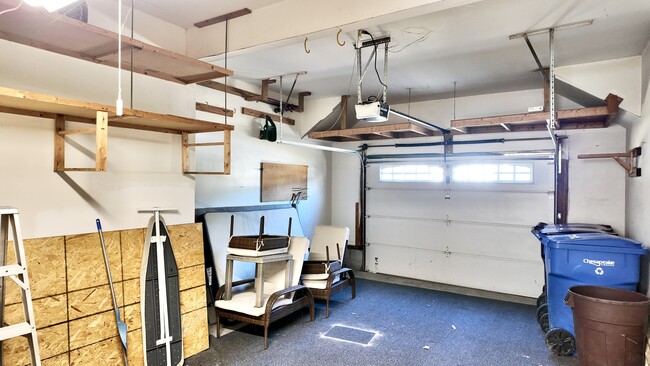 Building Photo - 1007 Brandon Quay