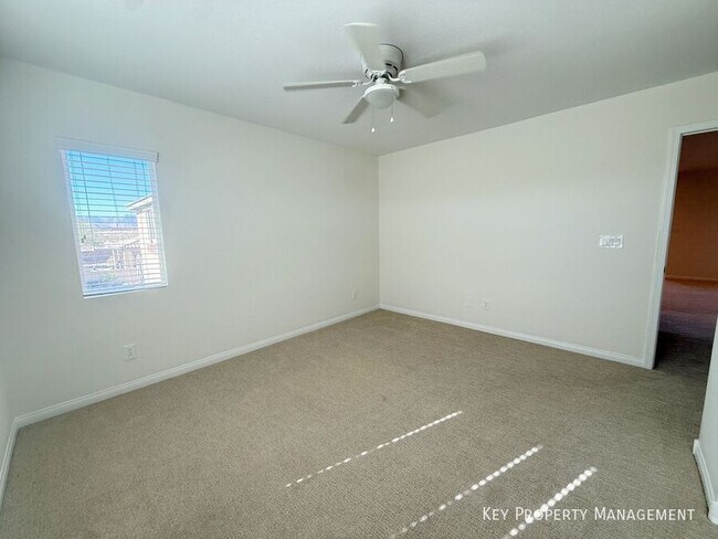 Building Photo - 7769 Britton Rose Dr