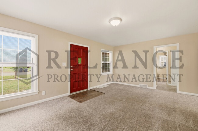 Building Photo - 571 S Roosevelt St