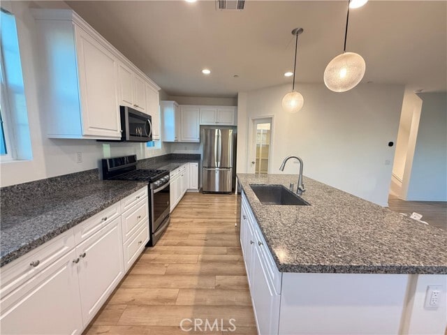 Building Photo - 6958 Crimson Dr