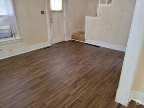 Building Photo - 456 Ormond Ave