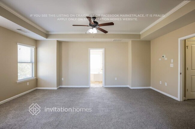 Building Photo - 3215 Franklin St