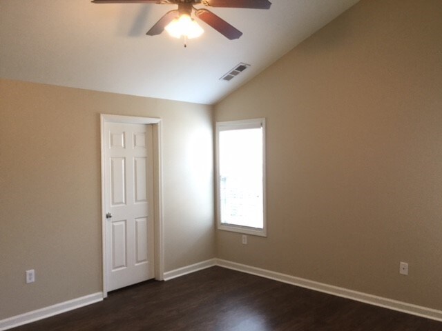 Building Photo - 1081 High Tide Ct