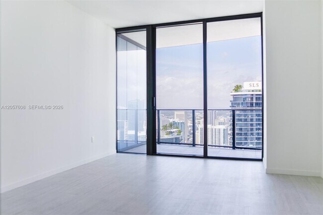 Building Photo - 1000 Brickell Plaza