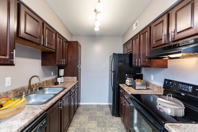Kitchen - Madison Place