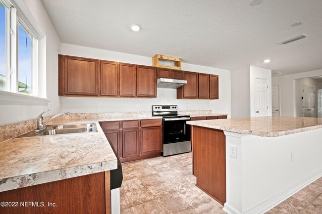 Building Photo - 12850 Buckhorn Ln