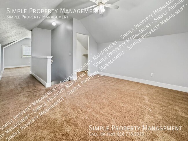 Building Photo - 9510 48th Ave