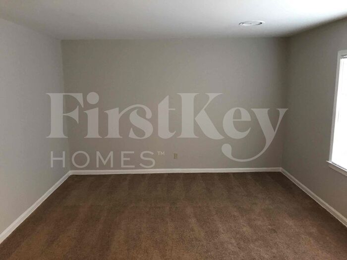 Building Photo - 1083 Richland Dr