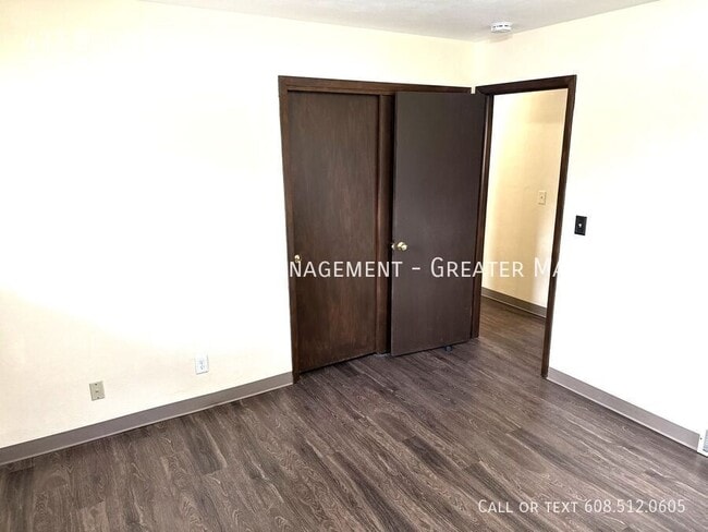 Building Photo - 437 Blankenheim Ln