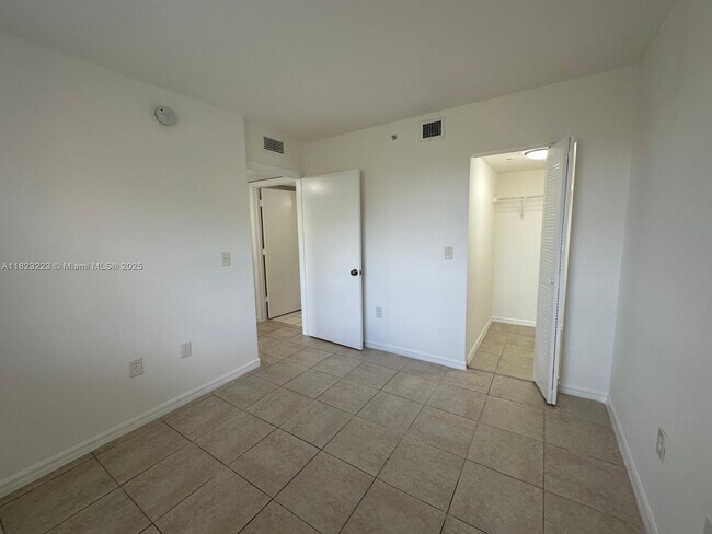 Building Photo - 17602 NW 25th Ave