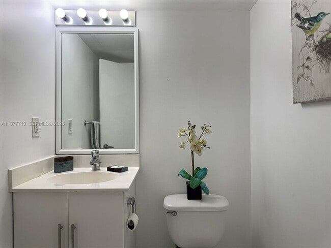 Building Photo - 3000 S Ocean Dr