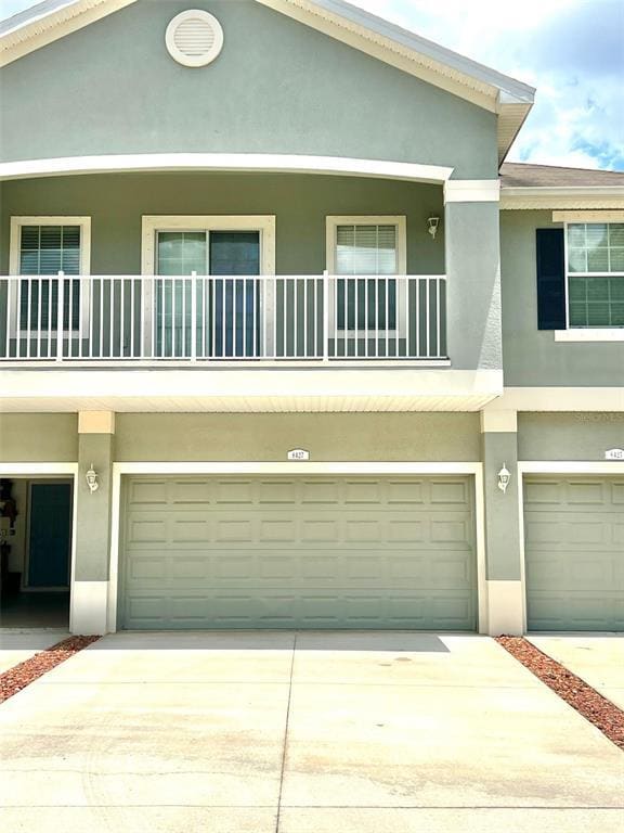 Building Photo - 8427 Blue Rock Dr