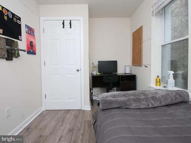 Building Photo - 1515 N Bouvier St