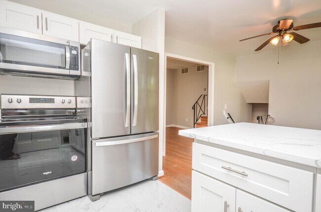 Building Photo - 3814 Archer Pl