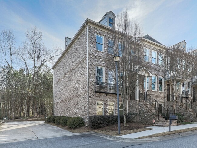 Building Photo - Luxury Alpharetta/Milton Townhouse!!