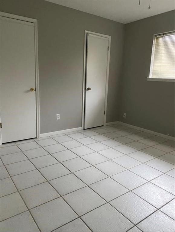 Building Photo - 323 Edgeton Ct