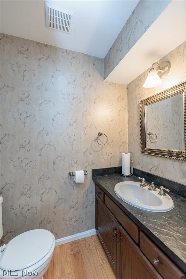 Building Photo - 33403 Cromwell Dr