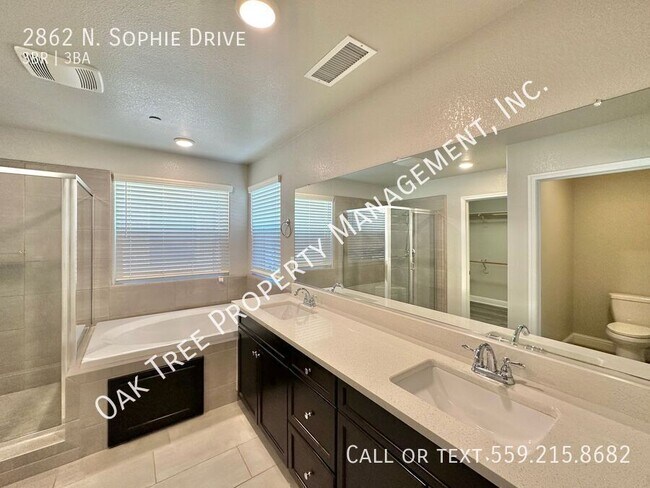 Building Photo - 2862 N Sophie Dr