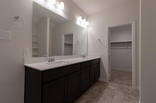 Building Photo - 1024 Verde Vly Ln