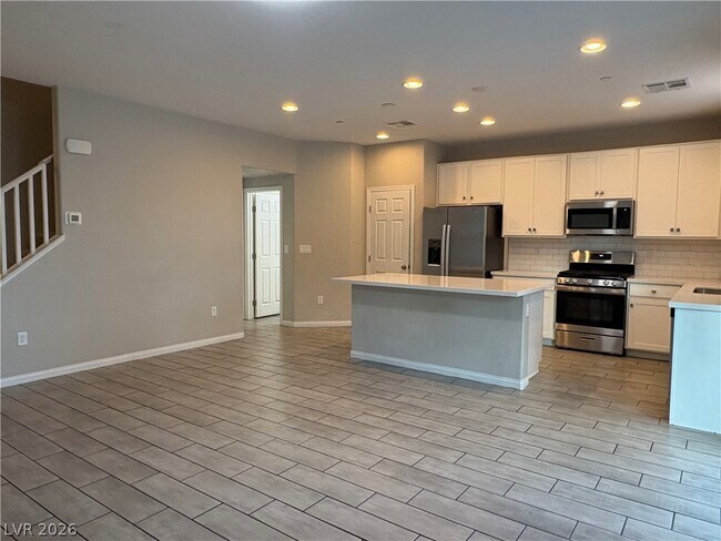 Building Photo - 6583 Dove Pt Pl