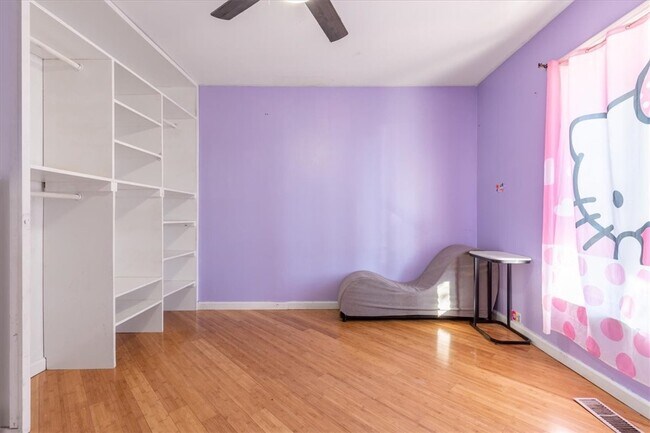 Building Photo - 2002 S 17th St