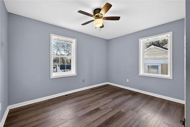 Building Photo - 1173 Fenwood St SW