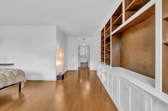 Building Photo - Luxury Condo for Rent – Franklin Place, Bangor