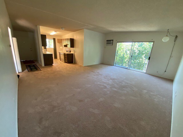 Building Photo - 4609 Ellenwood Dr