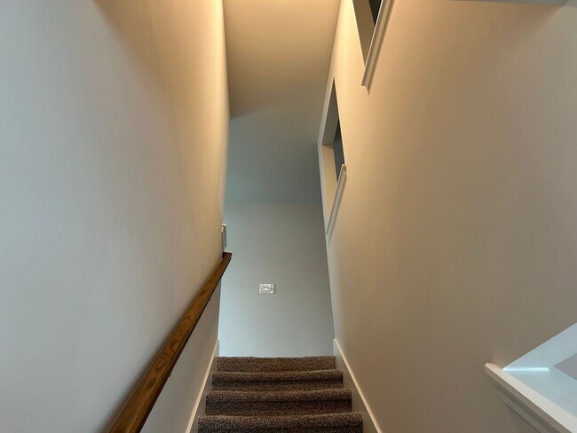 Building Photo - Three car garage Two story home close to e...