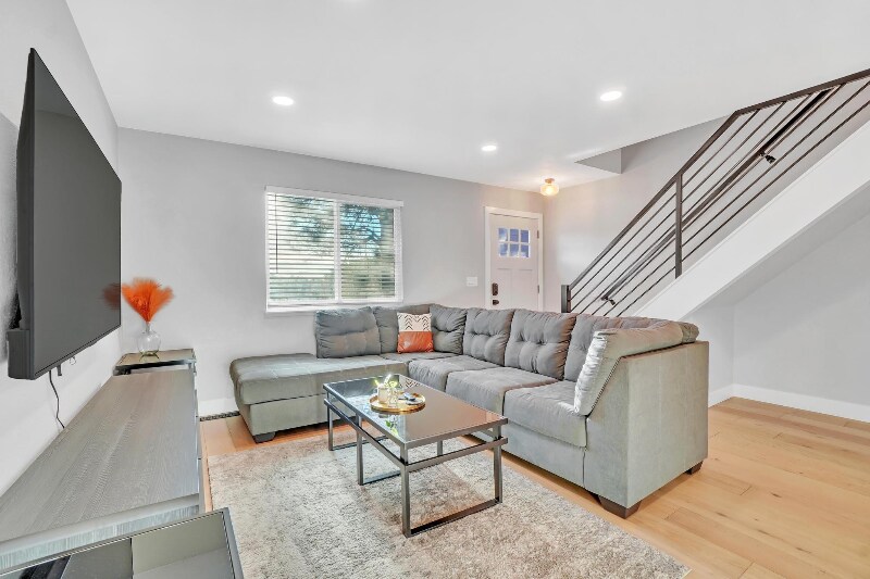Building Photo - 4035 W 53rd Ave