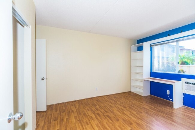 Building Photo - Suncrest in Ewa Gentry: 1-bed, 1-bath, 2-parking - PET Friendly !