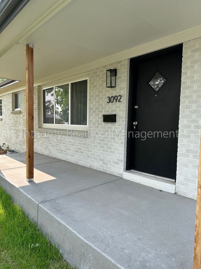 Building Photo - 3092 W Layton Ave