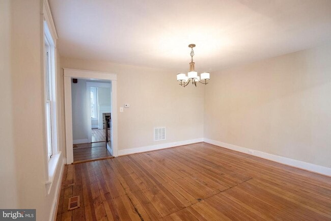 Building Photo - 401 Henry Clay St