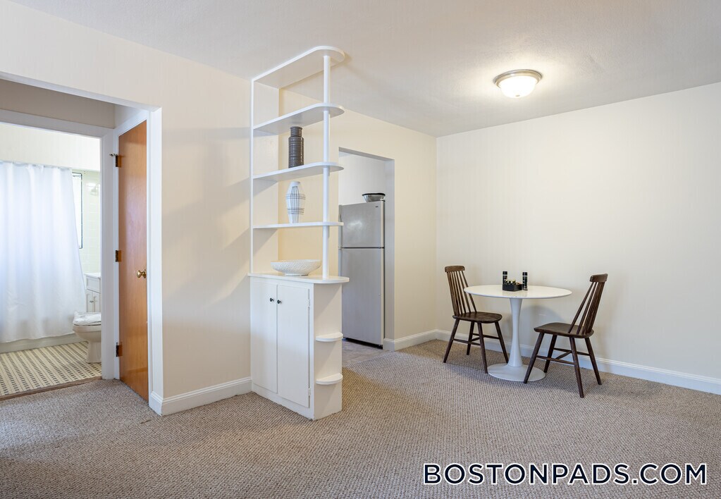 Building Photo - 1 Brattle Dr