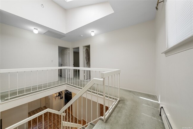 Building Photo - 1 Andrew Ct