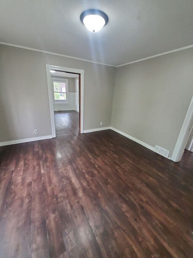 Building Photo - 1613-1615 Taylor Ave. (Duplex)
