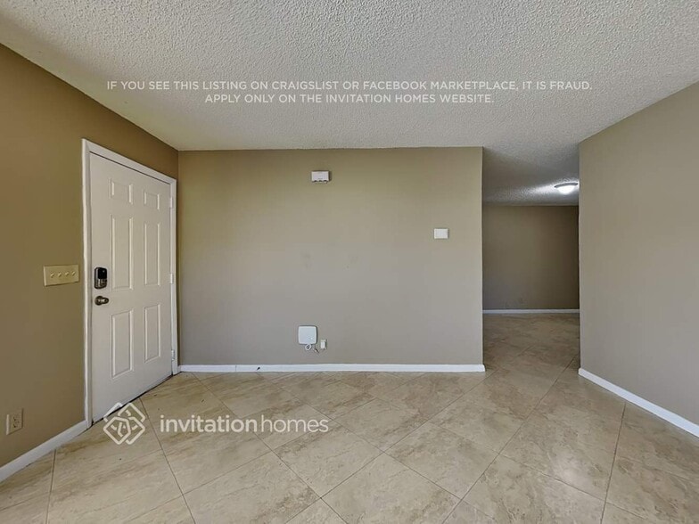 Building Photo - 5065 1st Rd