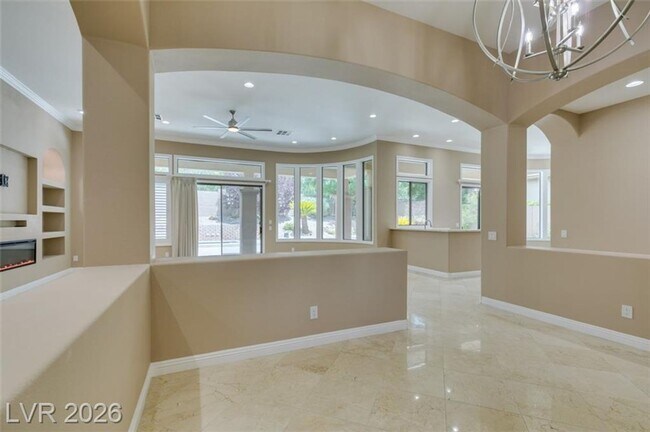 Building Photo - Elegant Anthem Country Club Residence with Spa, Balcony & 3-Car Garage
