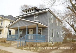 Building Photo - 448 Henry Ave SE