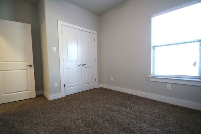 Building Photo - COMING SOON! Modern 3BR/2BA Duplex with 2-Car Garage & Fenced Yard — Fort Worth, TX | Pet Friendly