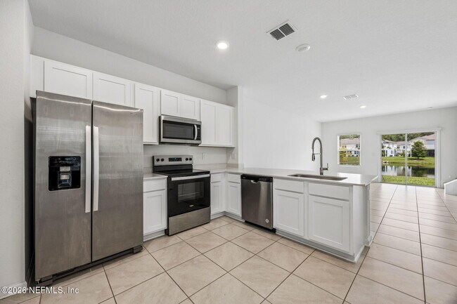 Building Photo - 61 Playa De Luna Ln