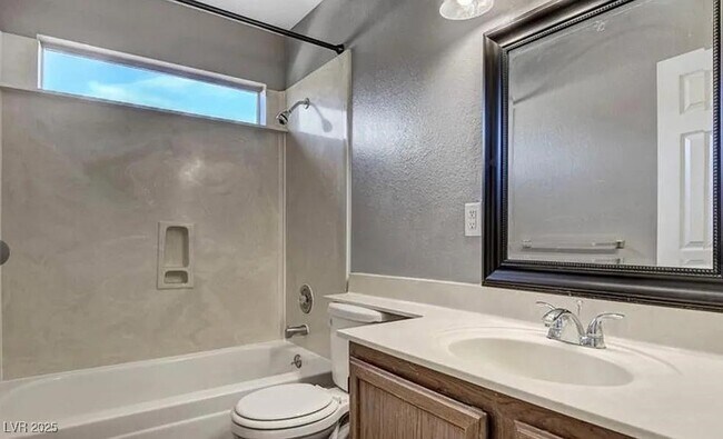 Building Photo - 7720 Leavorite Dr