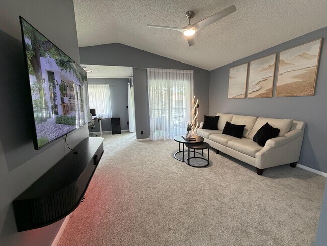 Building Photo - 6540 Chasewood Dr