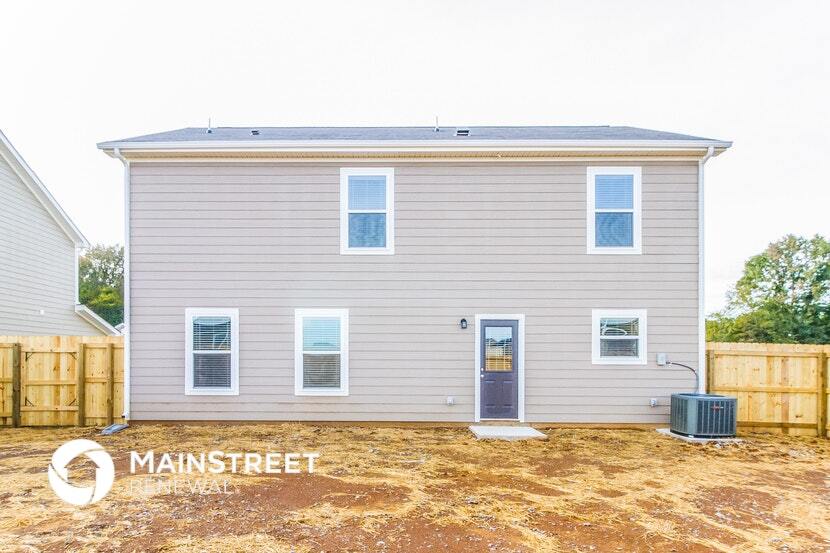 Building Photo - 3322 Drysdale Dr