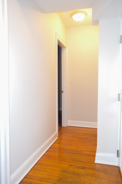 Hallway - 347 Ocean St