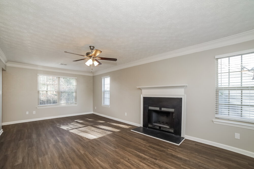 Building Photo - 7013 Grinder Dr
