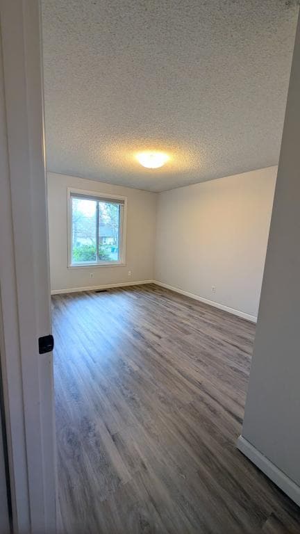 Building Photo - 12935 SW Conestoga Dr